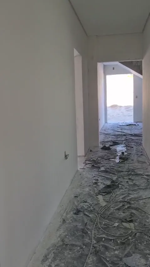 Corredor protegido e ainda em fase de obra na Limpelsul